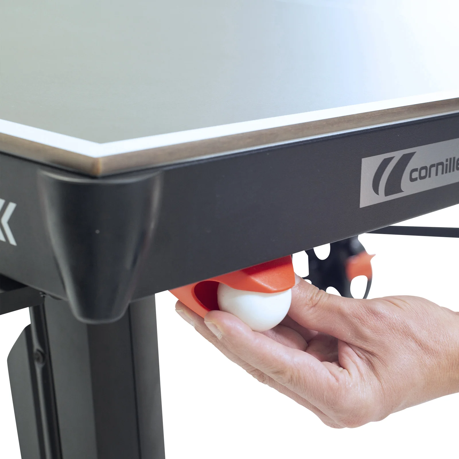 Cornilleau 700X Performance Outdoor Table Tennis Table - Image 3