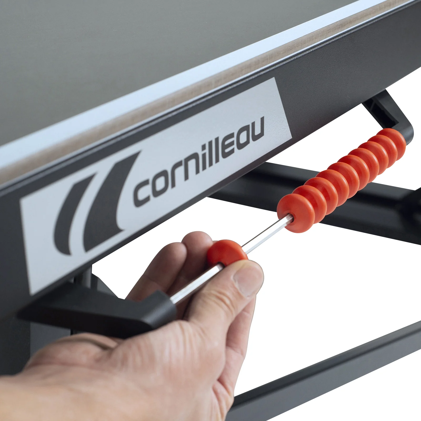 Cornilleau 700X Performance Outdoor Table Tennis Table - Image 9