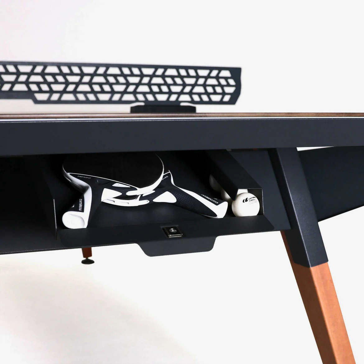 Cornilleau Lifestyle Black Outdoor Table Tennis Table - Image 7